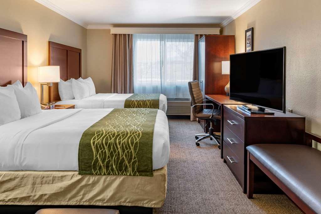 Comfort Inn Columbia Gorge Те-Даллес Номер фото