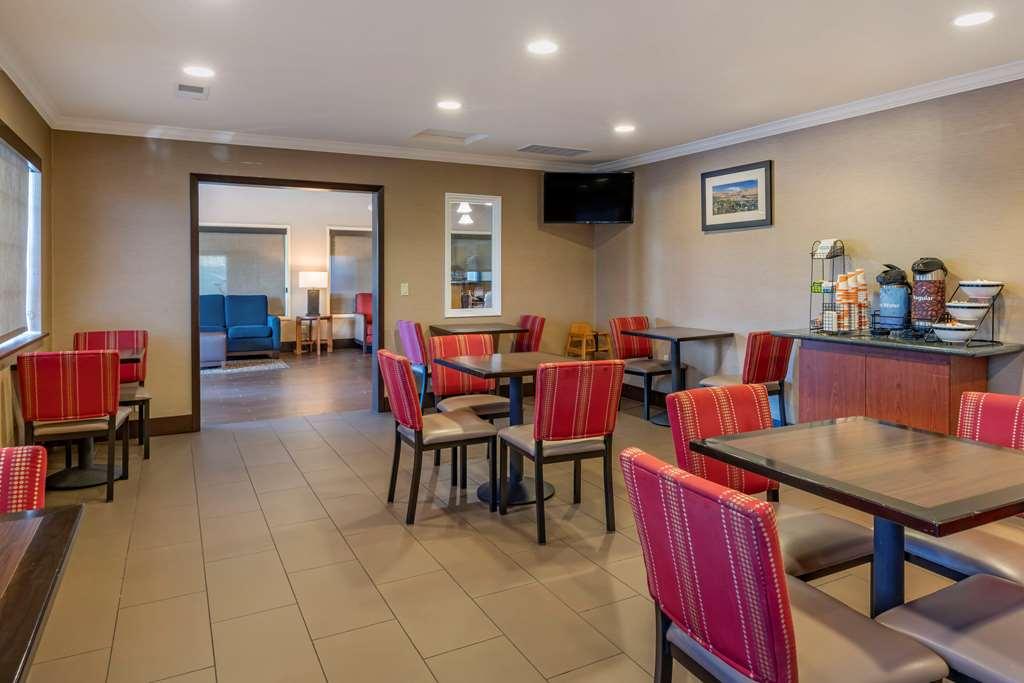 Comfort Inn Columbia Gorge Те-Даллес Ресторан фото