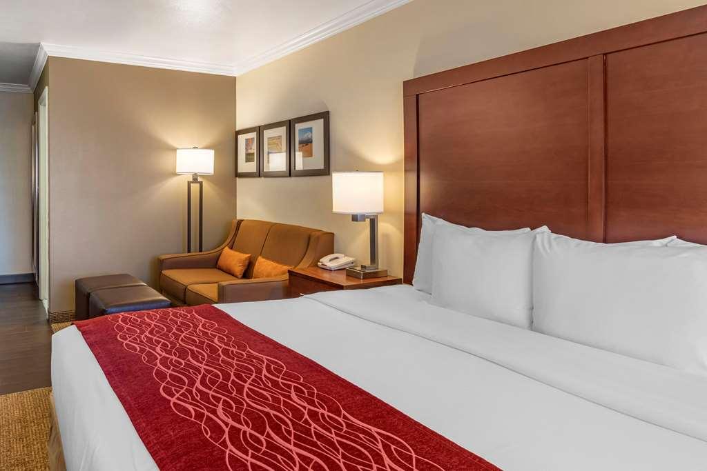Comfort Inn Columbia Gorge Те-Даллес Номер фото