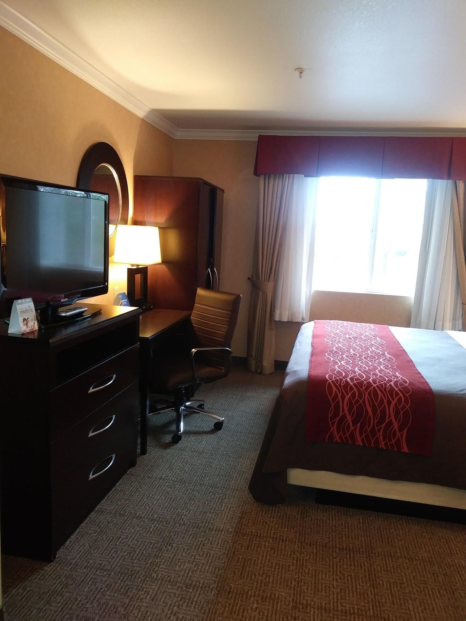 Comfort Inn Columbia Gorge Те-Даллес Екстер'єр фото
