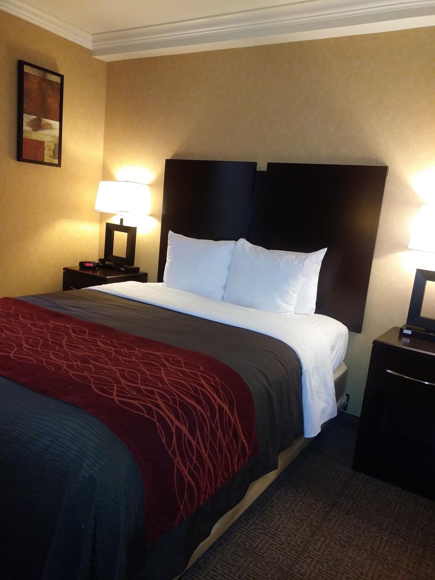 Comfort Inn Columbia Gorge Те-Даллес Екстер'єр фото