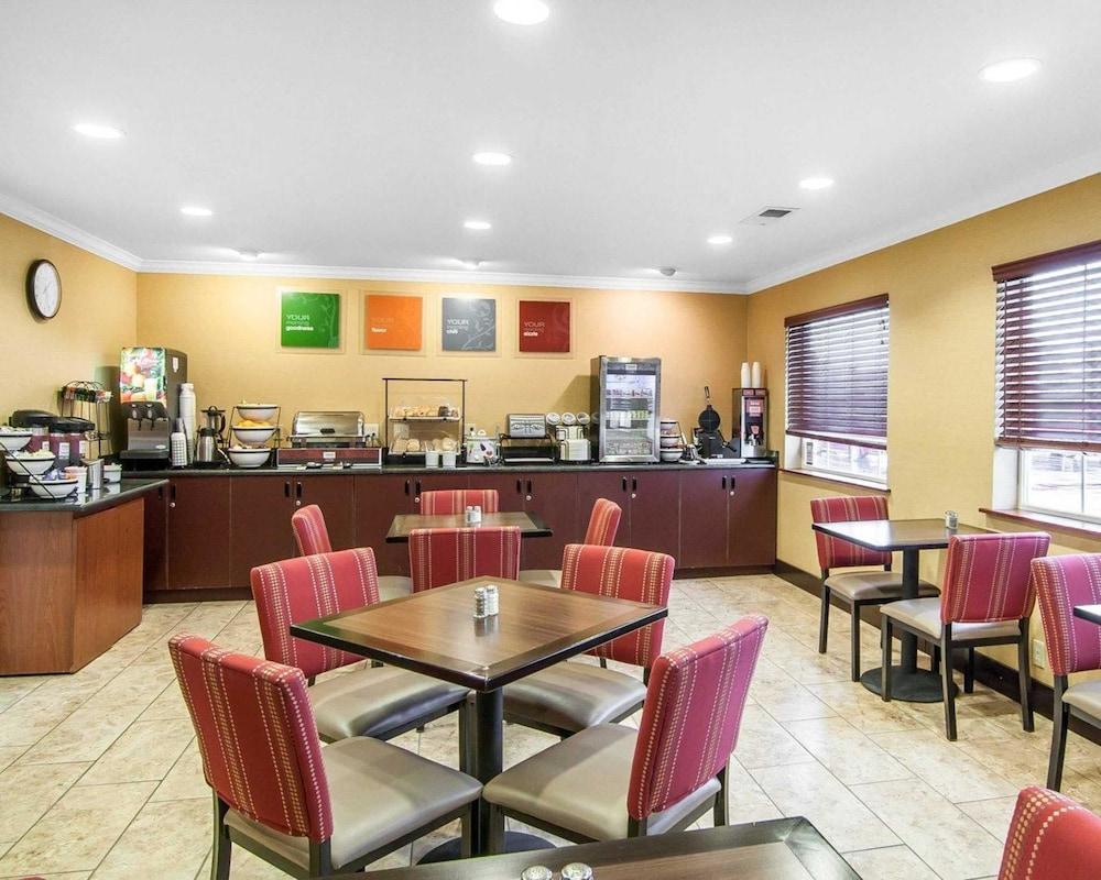 Comfort Inn Columbia Gorge Те-Даллес Екстер'єр фото