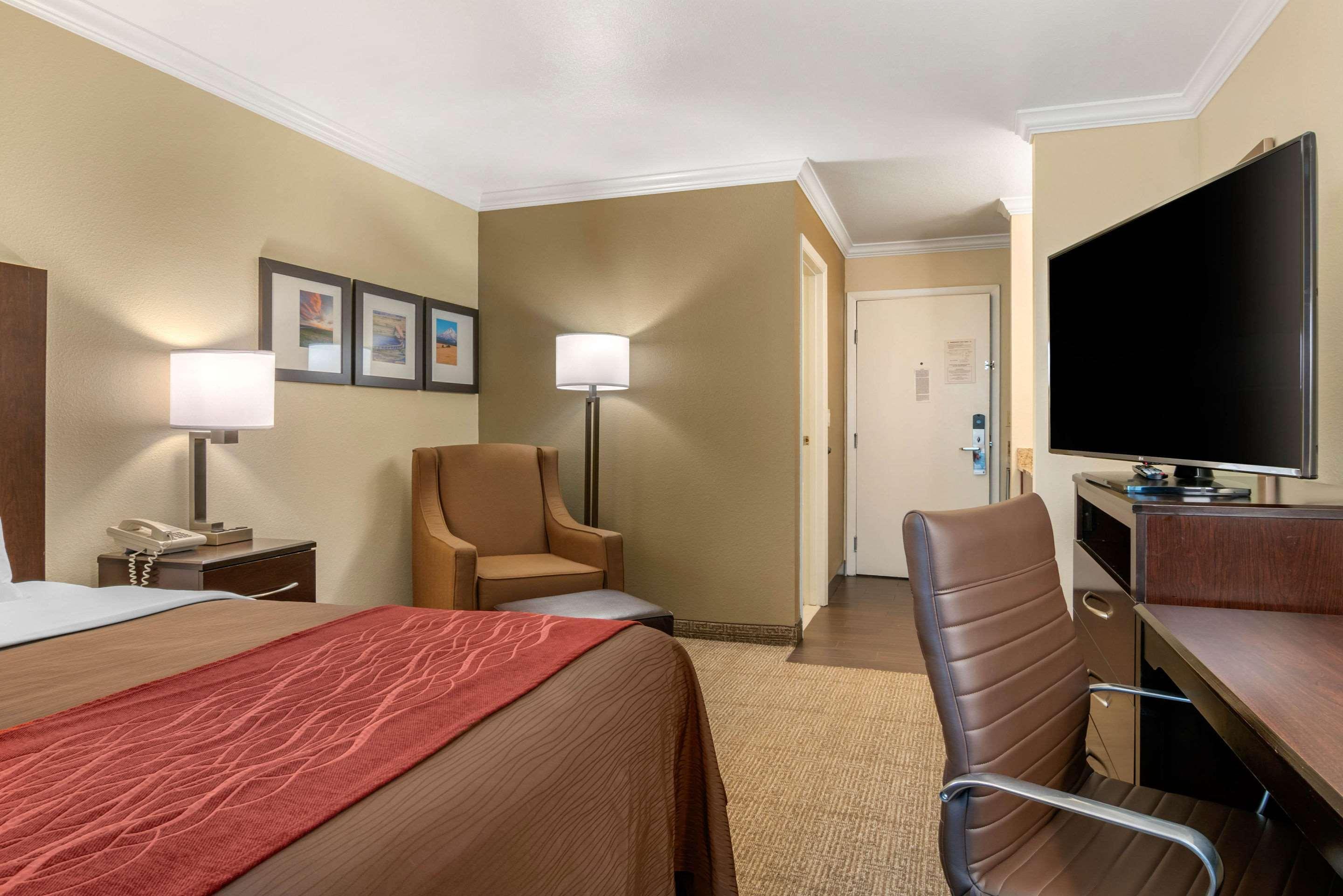 Comfort Inn Columbia Gorge Те-Даллес Екстер'єр фото