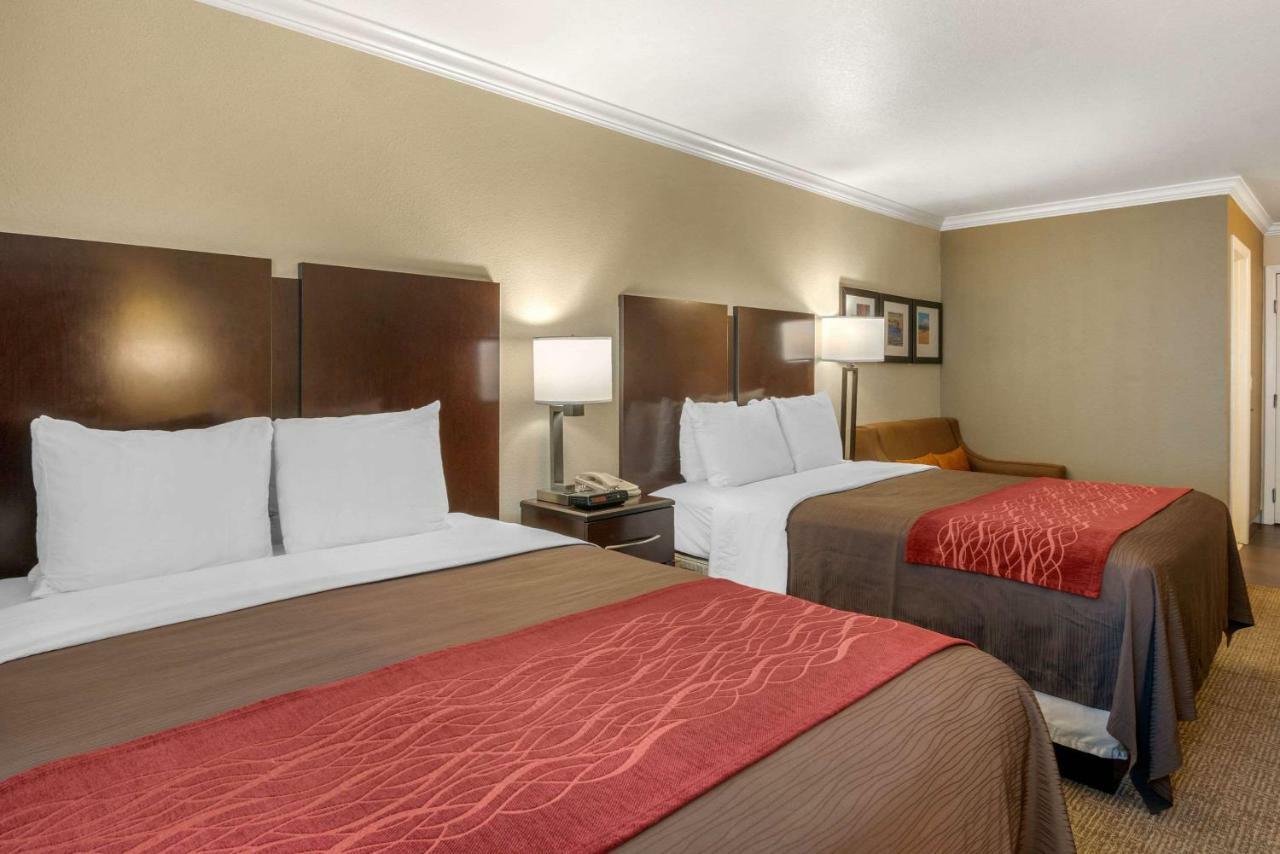 Comfort Inn Columbia Gorge Те-Даллес Екстер'єр фото