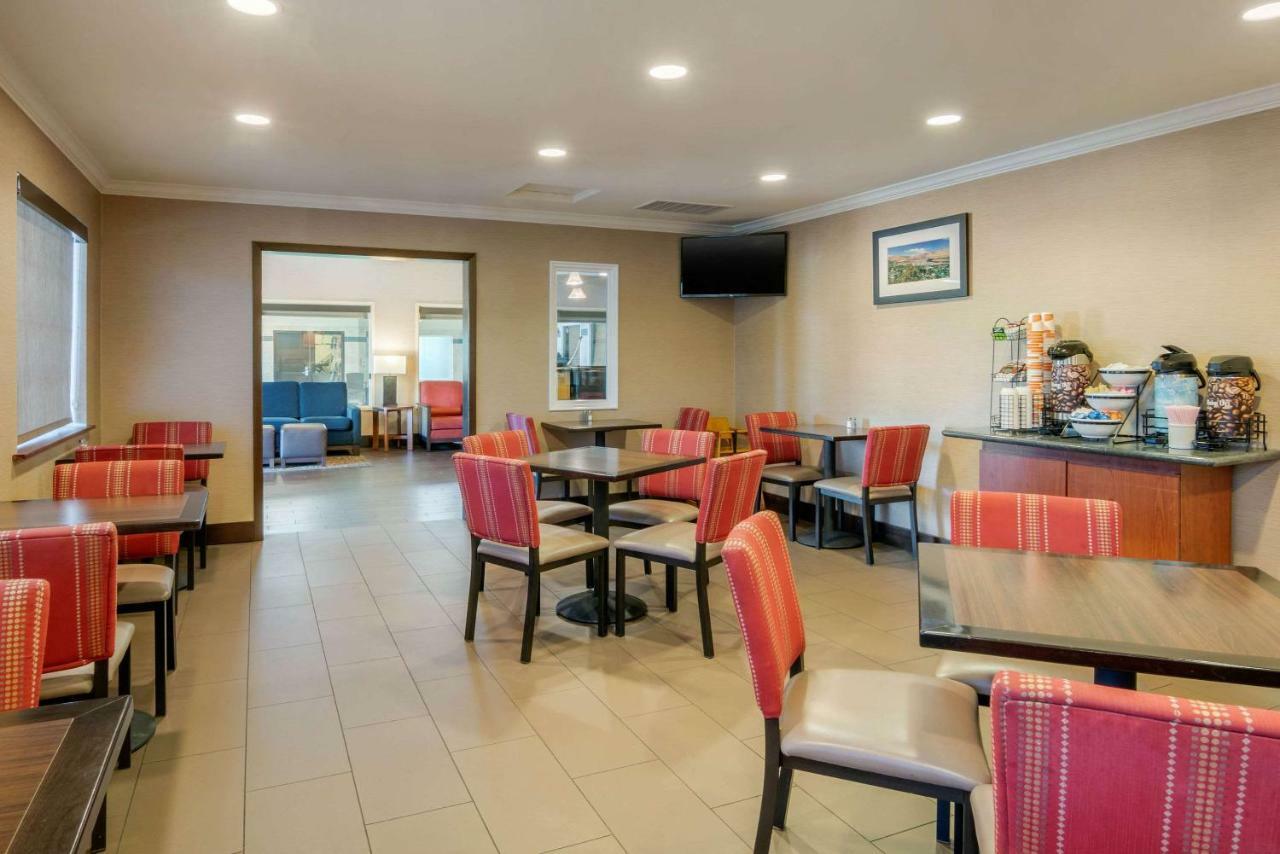 Comfort Inn Columbia Gorge Те-Даллес Екстер'єр фото
